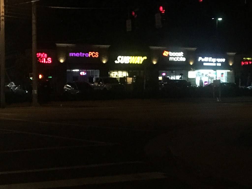 Subway | restaurant | 1674 Whitten Rd, Memphis, TN 38134, USA | 9019377705 OR +1 901-937-7705