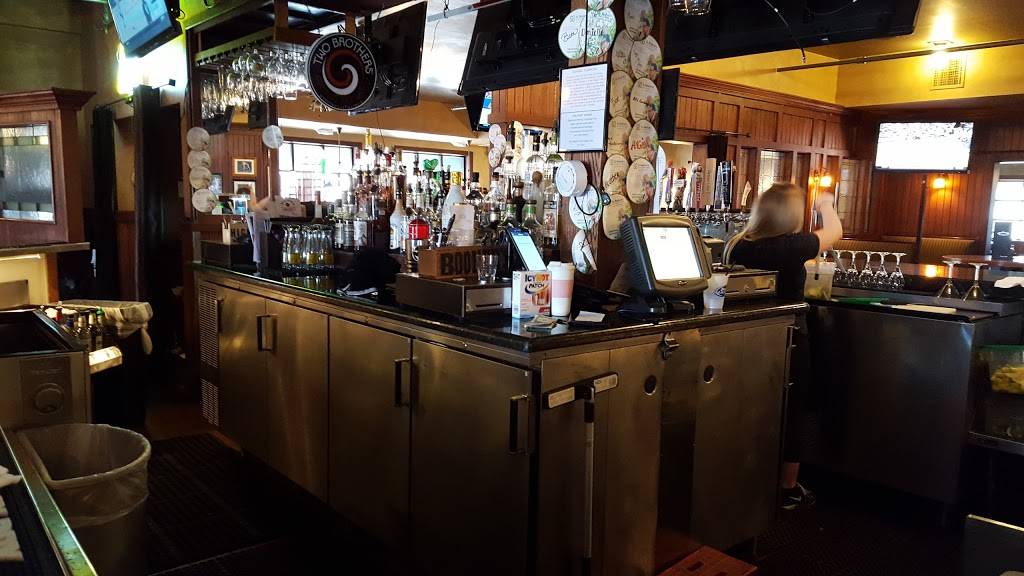 Mullens Bar & Grill | restaurant | 3080 Warrenville Rd, Lisle, IL 60532, USA | 6305050240 OR +1 630-505-0240