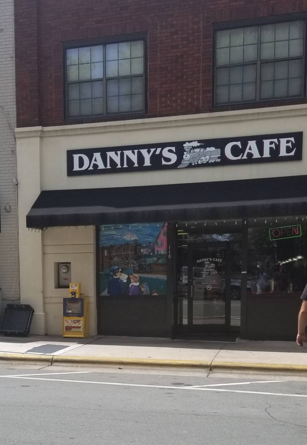 Dannys Cafe | restaurant | 110 W Front St, Burlington, NC 27215, USA | 3362264422 OR +1 336-226-4422