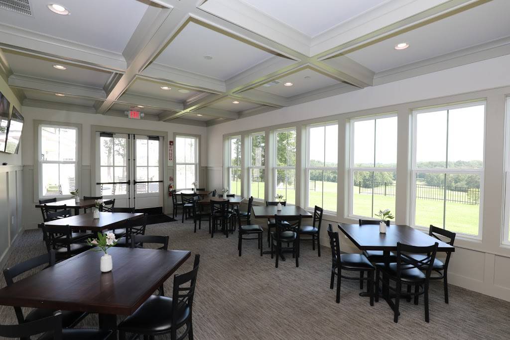 Chimney Oaks Bar & Grill | restaurant | 148 Chimney Oaks Drive, Homer, GA 30547, USA | 7066773335 OR +1 706-677-3335