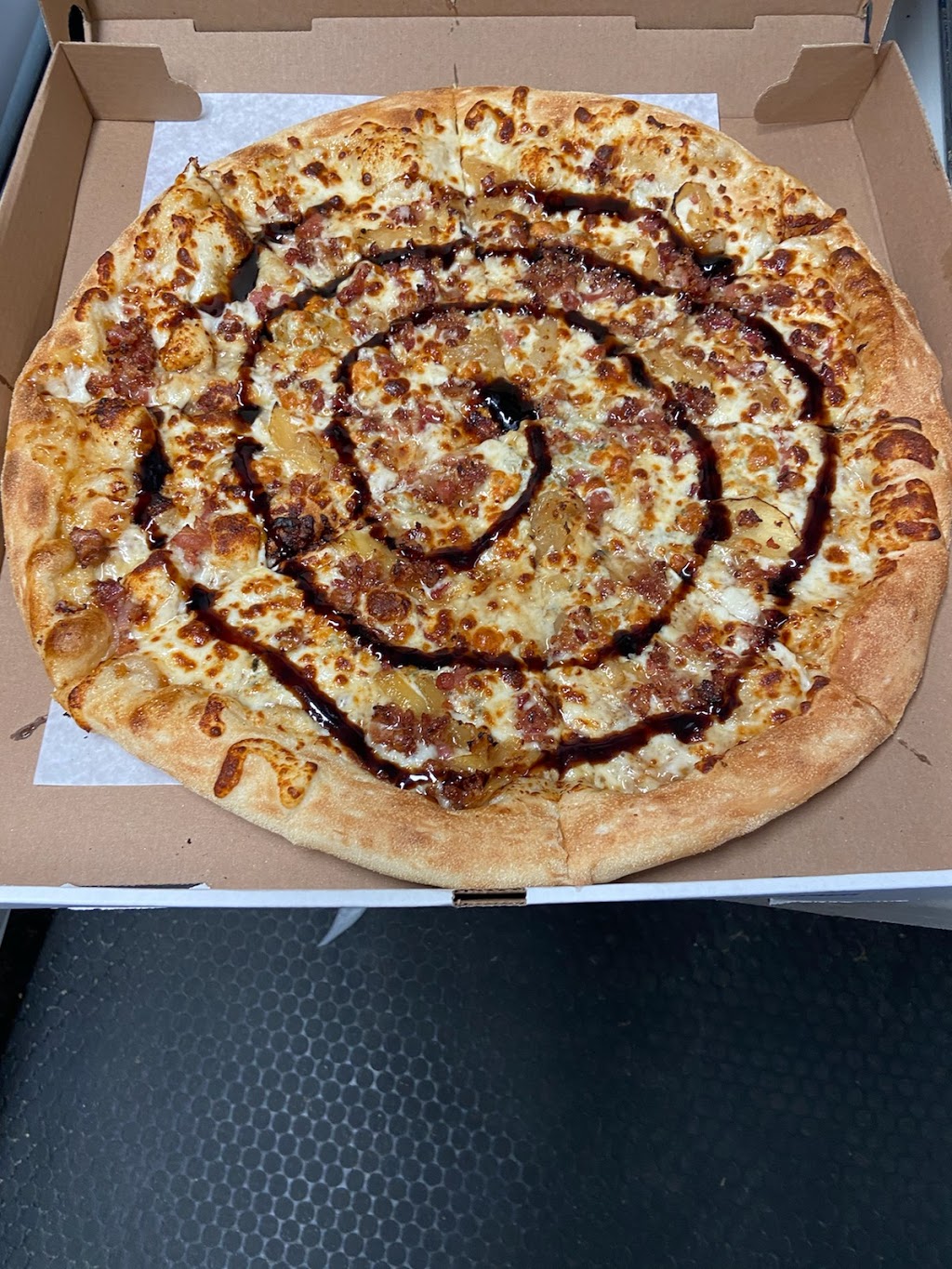 Little Pizza Heaven | restaurant | 63-65 Church St, Montclair, NJ 07042, USA | 9733489628 OR +1 973-348-9628