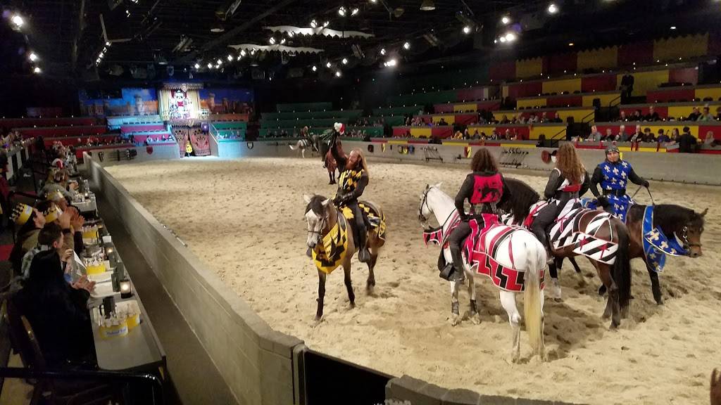 Medieval Times Dinner & Tournament | restaurant | 2904 Fantasy Way, Myrtle Beach, SC 29579, USA | 8432364635 OR +1 843-236-4635
