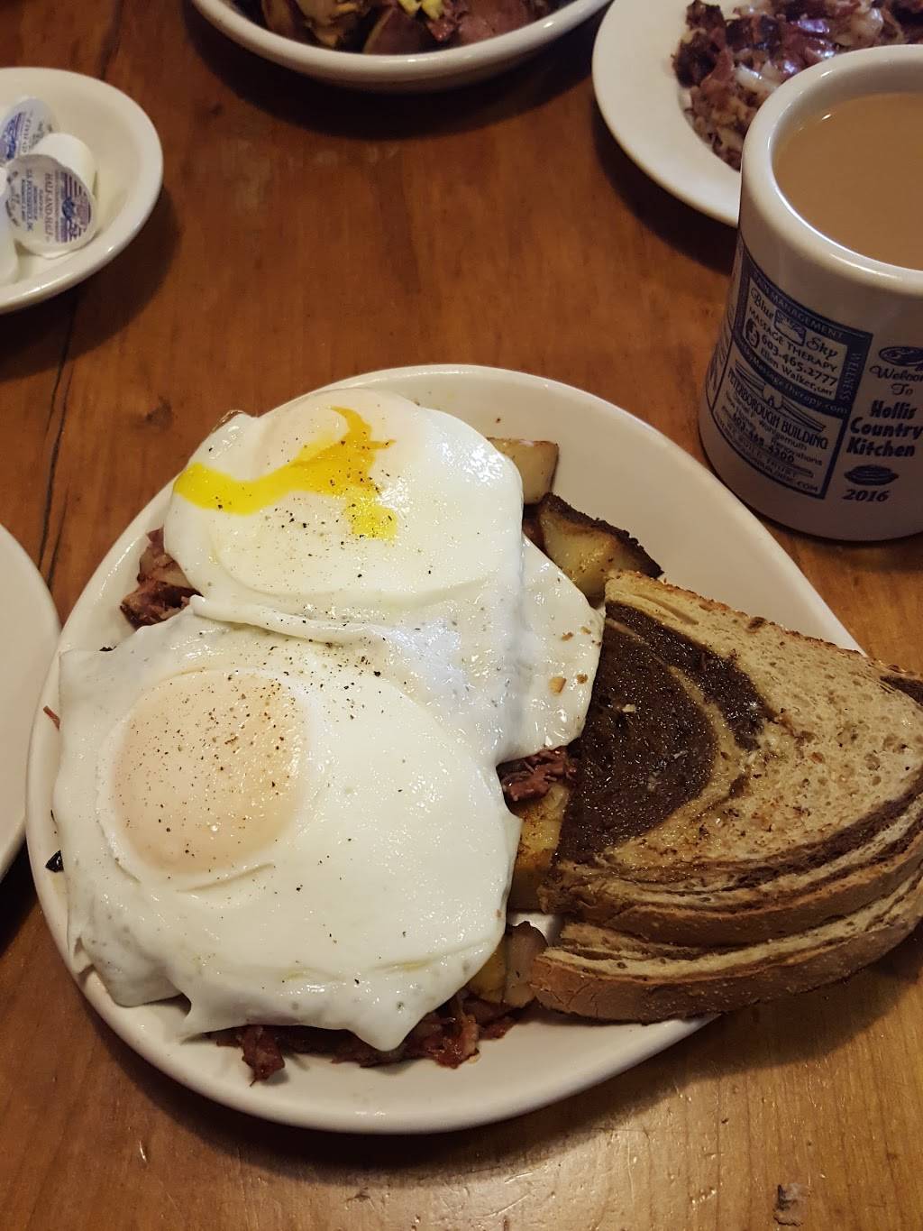 Hollis Country Kitchen | restaurant | 3 Proctor Hill Rd, Hollis, NH 03049, USA | 6034657040 OR +1 603-465-7040