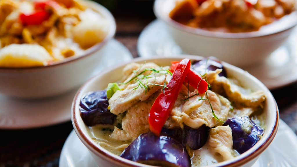 Siam Thai Restaurant | restaurant | 6403 N 9th Ave, Pensacola, FL 32504, USA | 8502665550 OR +1 850-266-5550