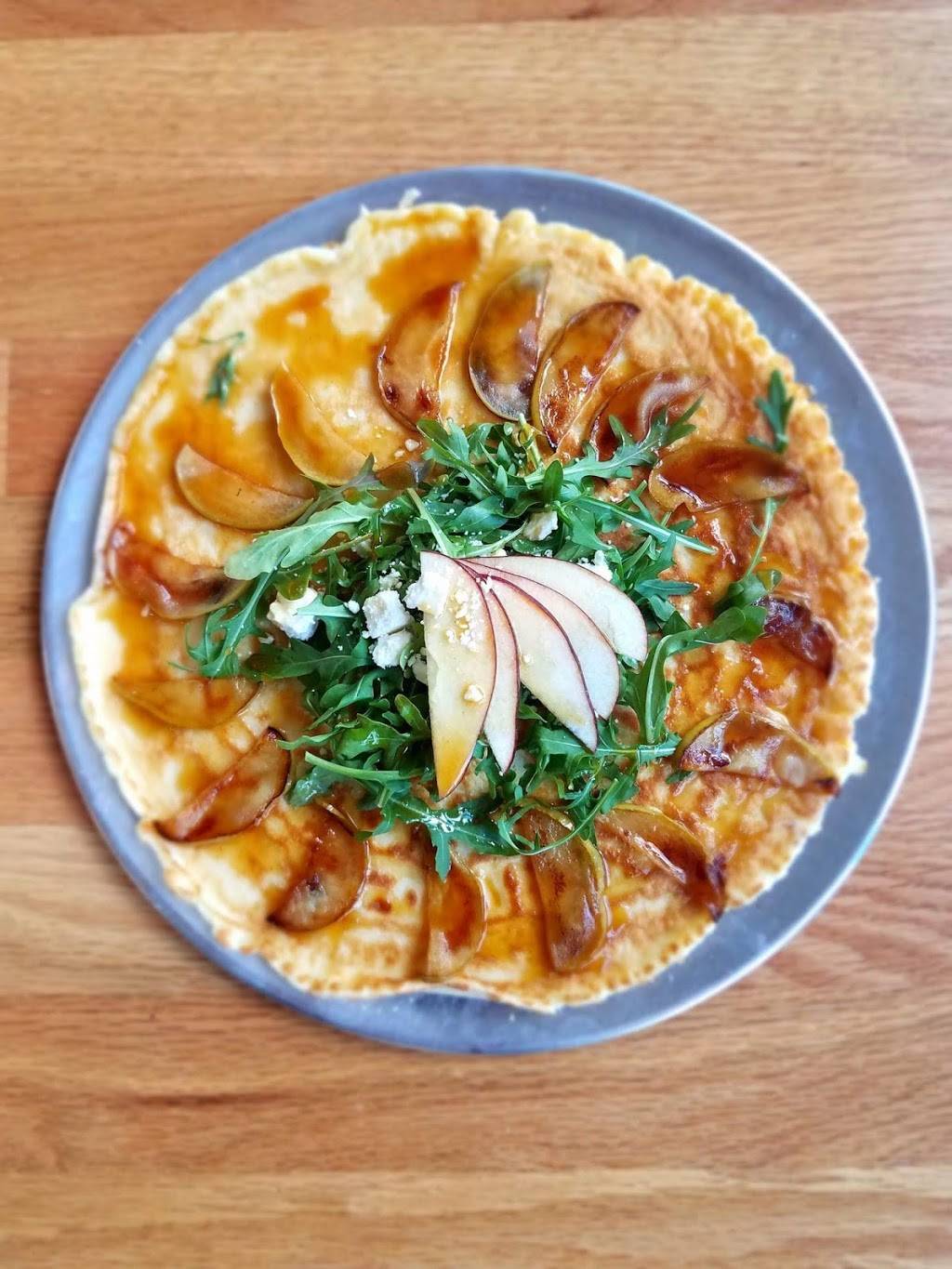 Van Goghs Eeterie | restaurant | 334 E Commercial St, Springfield, MO 65803, USA | 4173440085 OR +1 417-344-0085