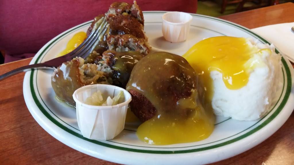 Town Hall Restaurant | restaurant | 4315 Division Hwy, East Earl, PA 17519, USA | 7173544056 OR +1 717-354-4056