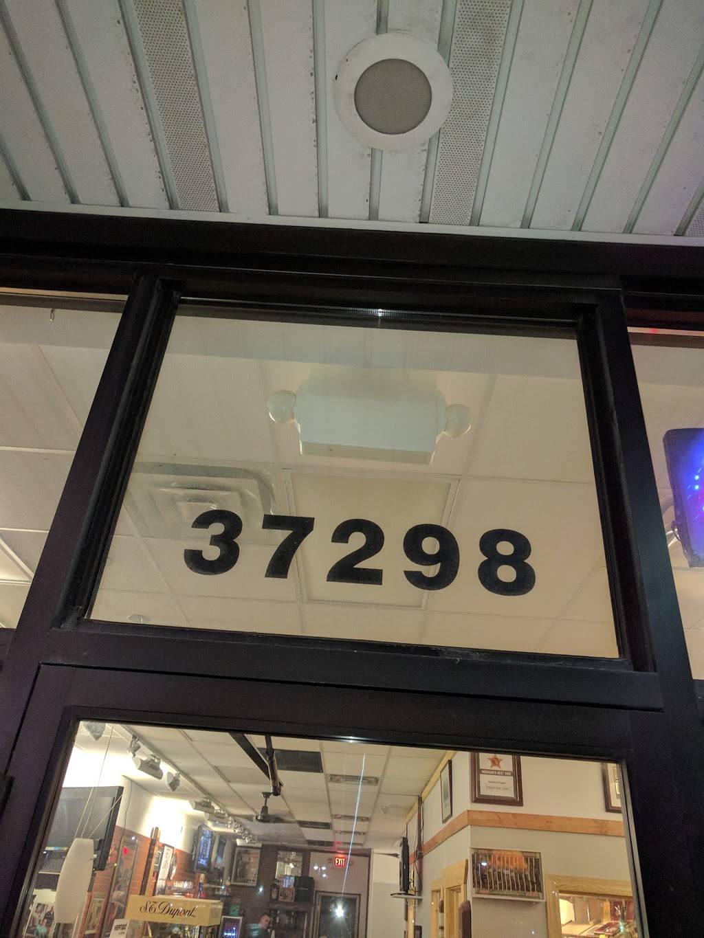 Jersey Mikes Subs | restaurant | 37294 Six Mile Rd, Livonia, MI 48152, USA | 7347795022 OR +1 734-779-5022