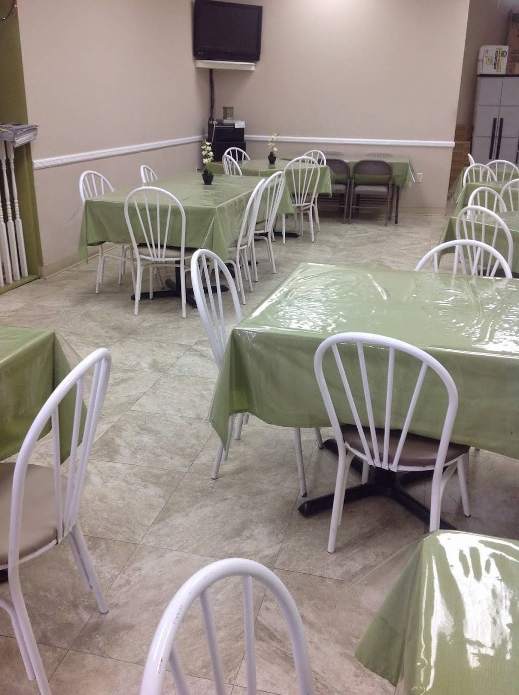 Kabayan Restaurant | restaurant | 9223 Oxon Hill Rd, Fort Washington, MD 20744, USA | 3018397393 OR +1 301-839-7393