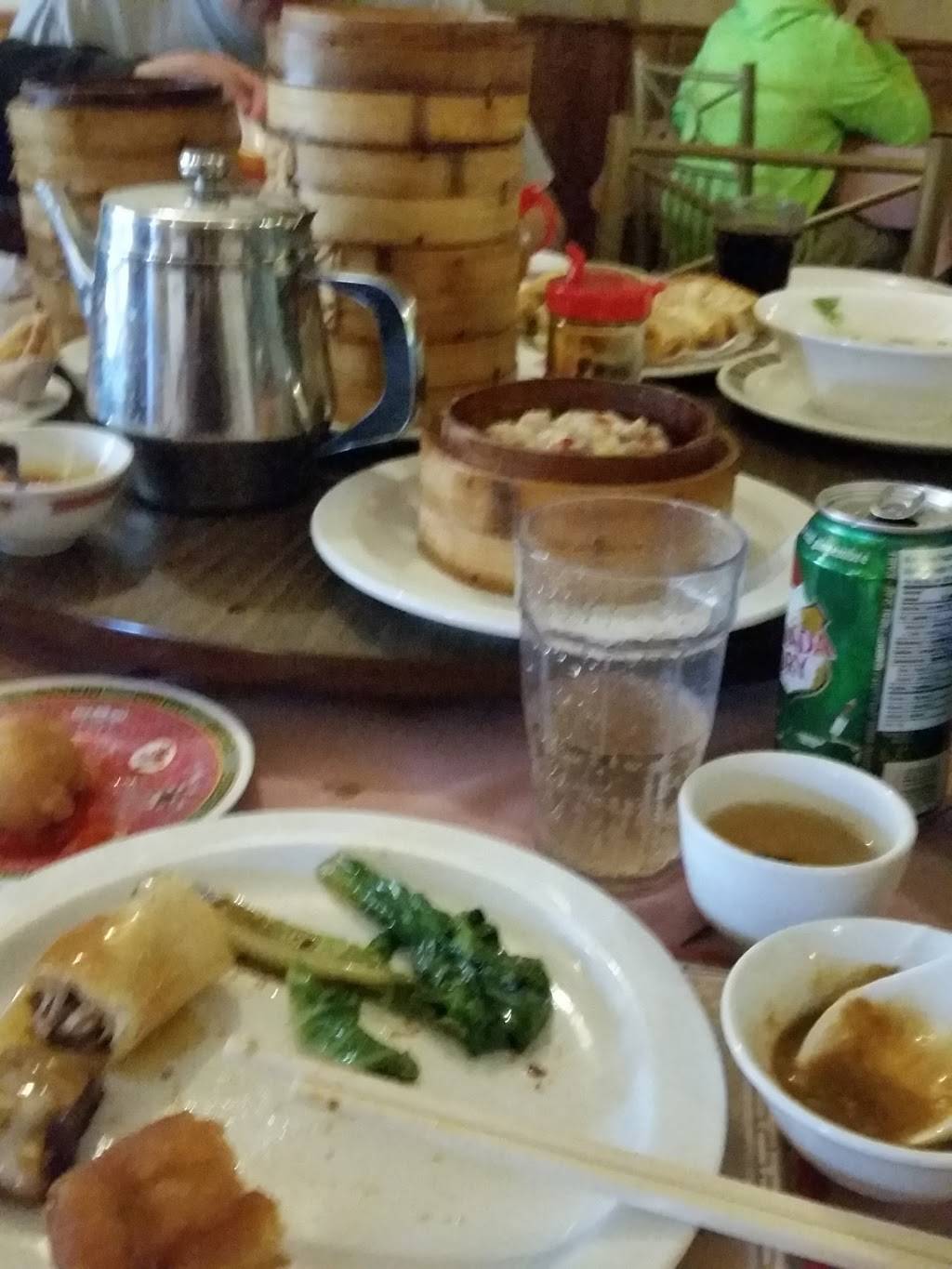 Tak Sun Restaurant | restaurant | 122 Wellington Rd, London, ON N6C 4M8, Canada | 5194382913 OR +1 519-438-2913