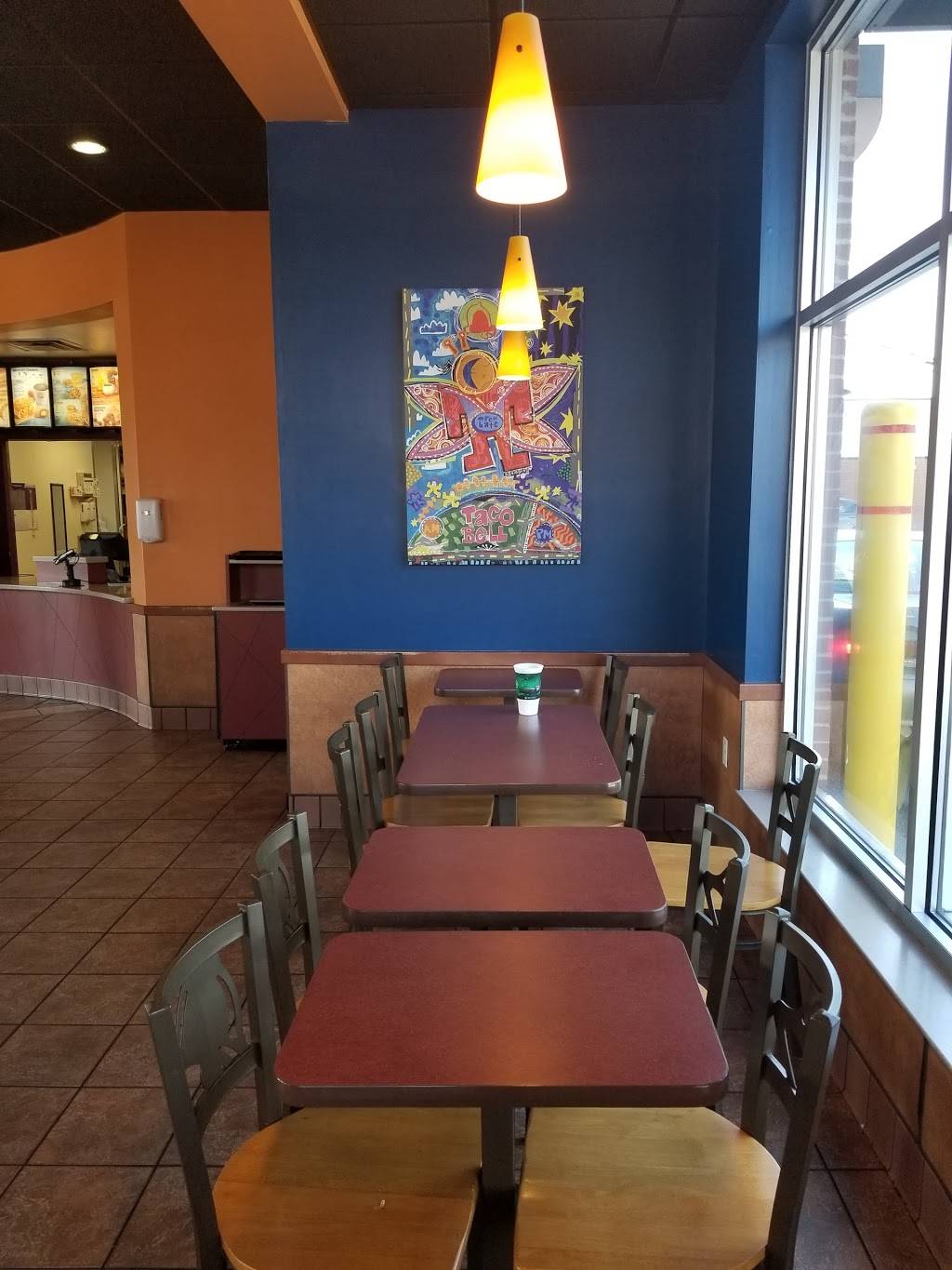 Taco Bell | meal takeaway | 2553 N High St, Columbus, OH 43202, USA | 6142618193 OR +1 614-261-8193