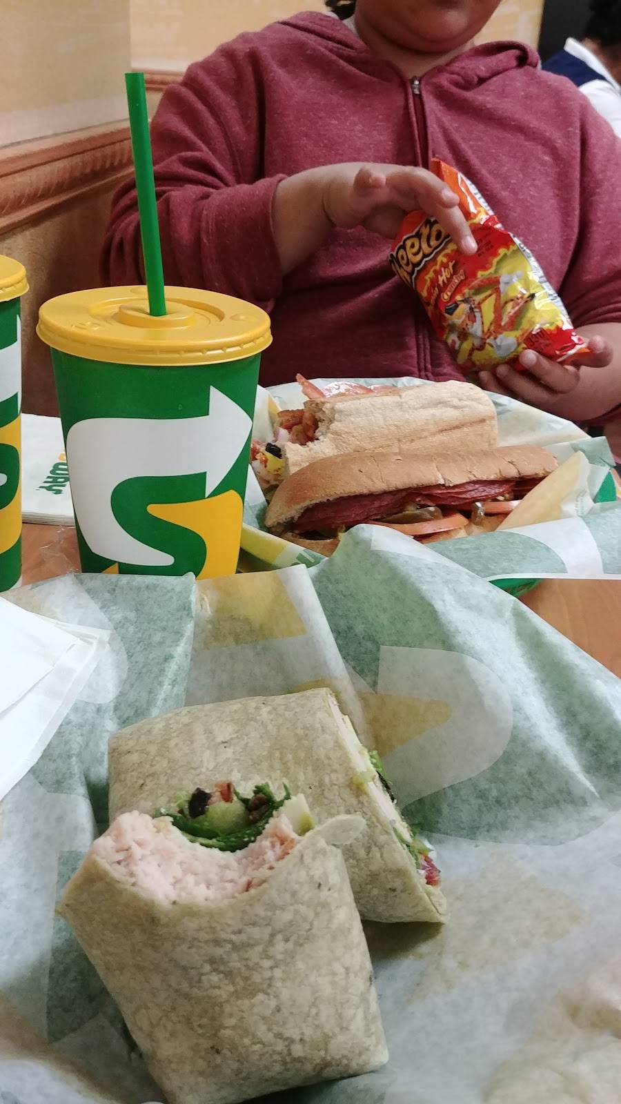 Subway Restaurants | restaurant | Wal-Mart #3180, 4651 Firestone Blvd suite 101, South Gate, CA 90280, USA | 3235642971 OR +1 323-564-2971