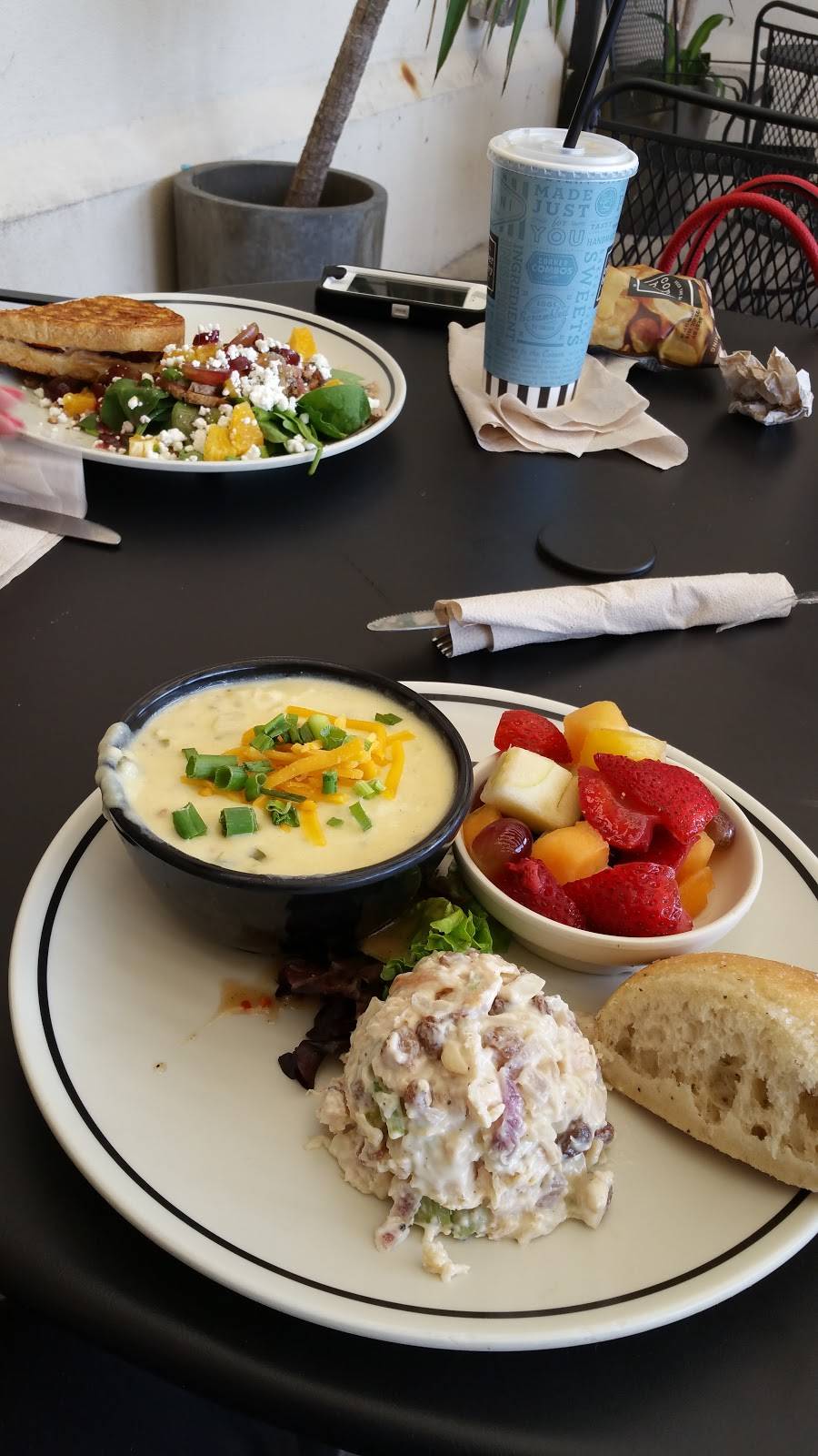 Corner Bakery Cafe | bakery | 9630 Westheimer Rd Suite 1000, Houston, TX 77063, USA | 7137821702 OR +1 713-782-1702