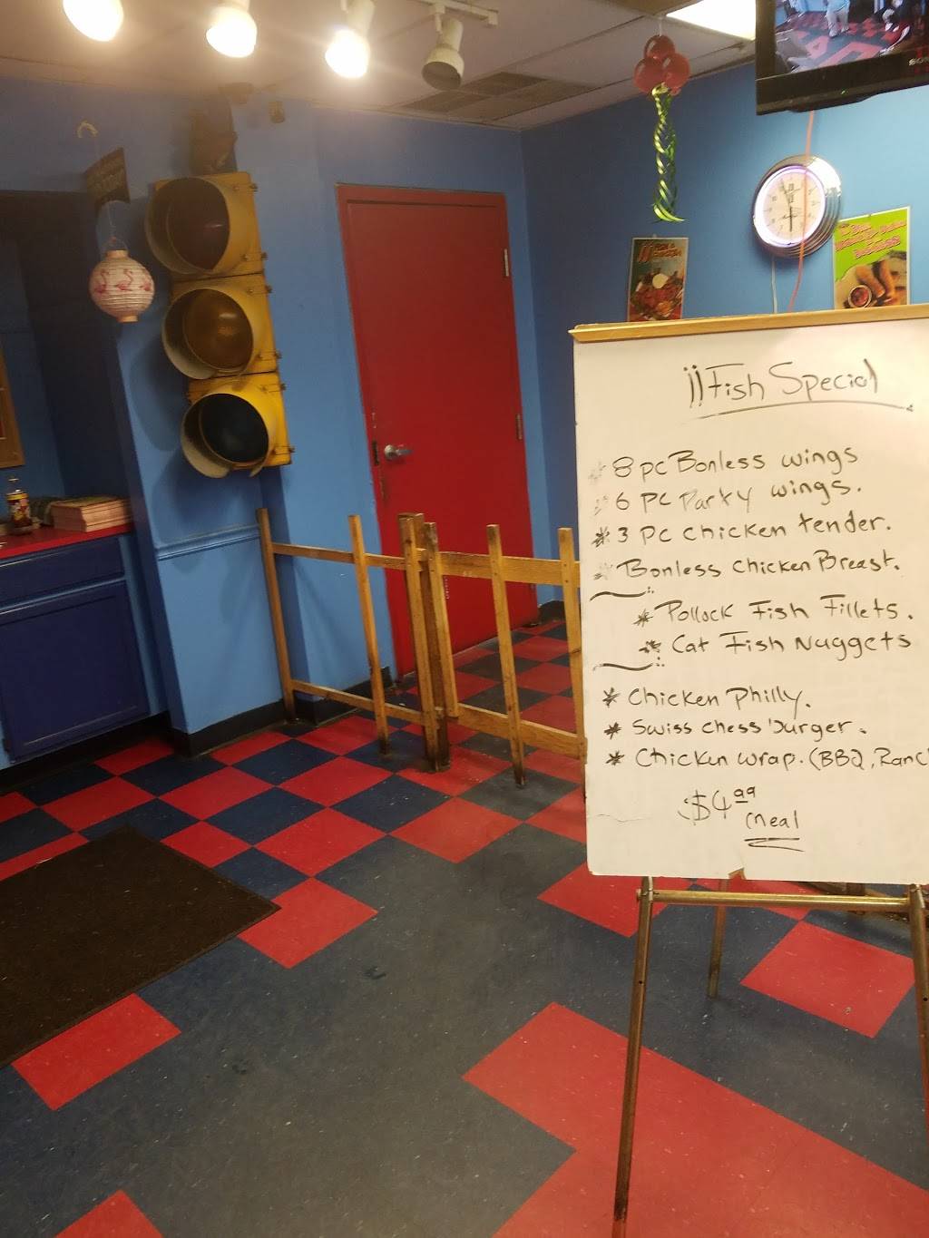 J & J Fish & Chicken | restaurant | 1133 N Gettysburg Ave, Dayton, OH 45417, USA | 9376103666 OR +1 937-610-3666