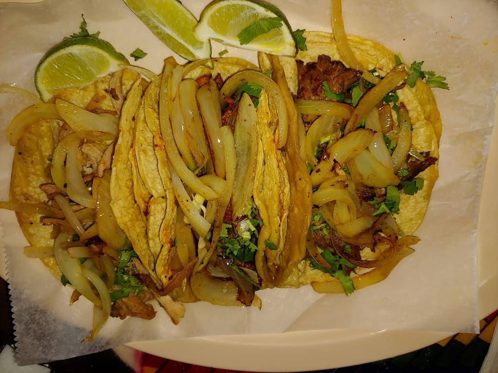 Mi Parrilla | restaurant | 3422 N Clinton St, Fort Wayne, IN 46805, USA | 2604710420 OR +1 260-471-0420