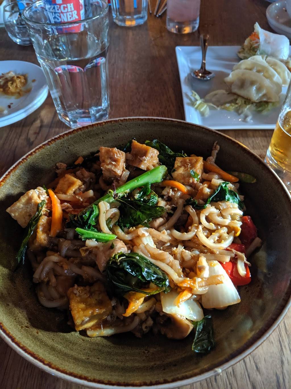 Green Elephant Vegetarian Bistro & Bar | restaurant | 35 Portwalk Pl, Portsmouth, NH 03801, USA | 6034278344 OR +1 603-427-8344