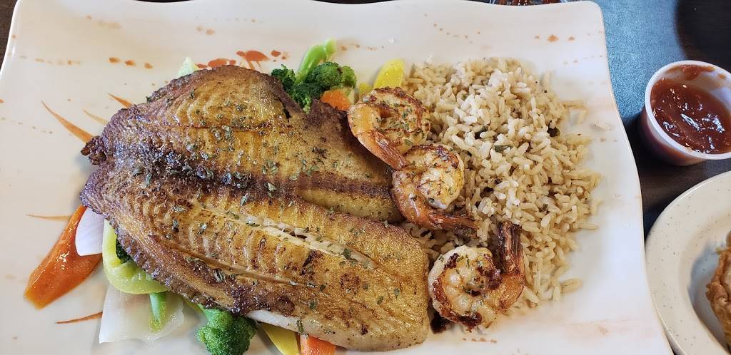 Village Seafood | restaurant | 2503 W Oak St, Palestine, TX 75801, USA | 9037239705 OR +1 903-723-9705