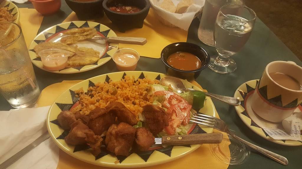 Cafe El Sol | restaurant | 1028 S 9th St, Milwaukee, WI 53204, USA | 4143843100 OR +1 414-384-3100