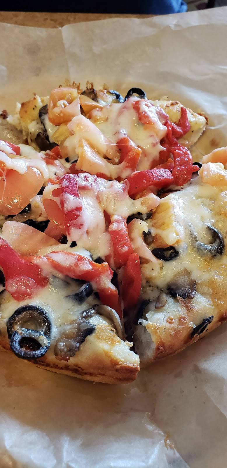 Rigatonis | restaurant | 1229 Warwick Ave, Warwick, RI 02888, USA | 4014635580 OR +1 401-463-5580