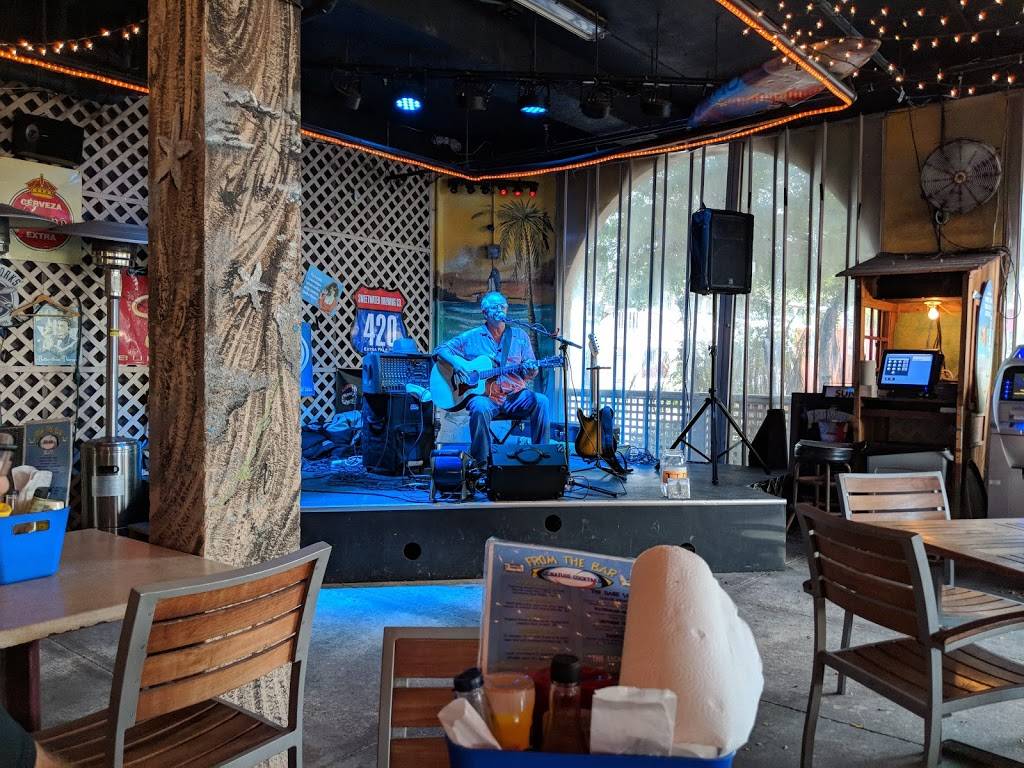 Island Time Bar and Grill | restaurant | 111 Gulf Dr S, Bradenton Beach, FL 34217, USA | 9417821122 OR +1 941-782-1122