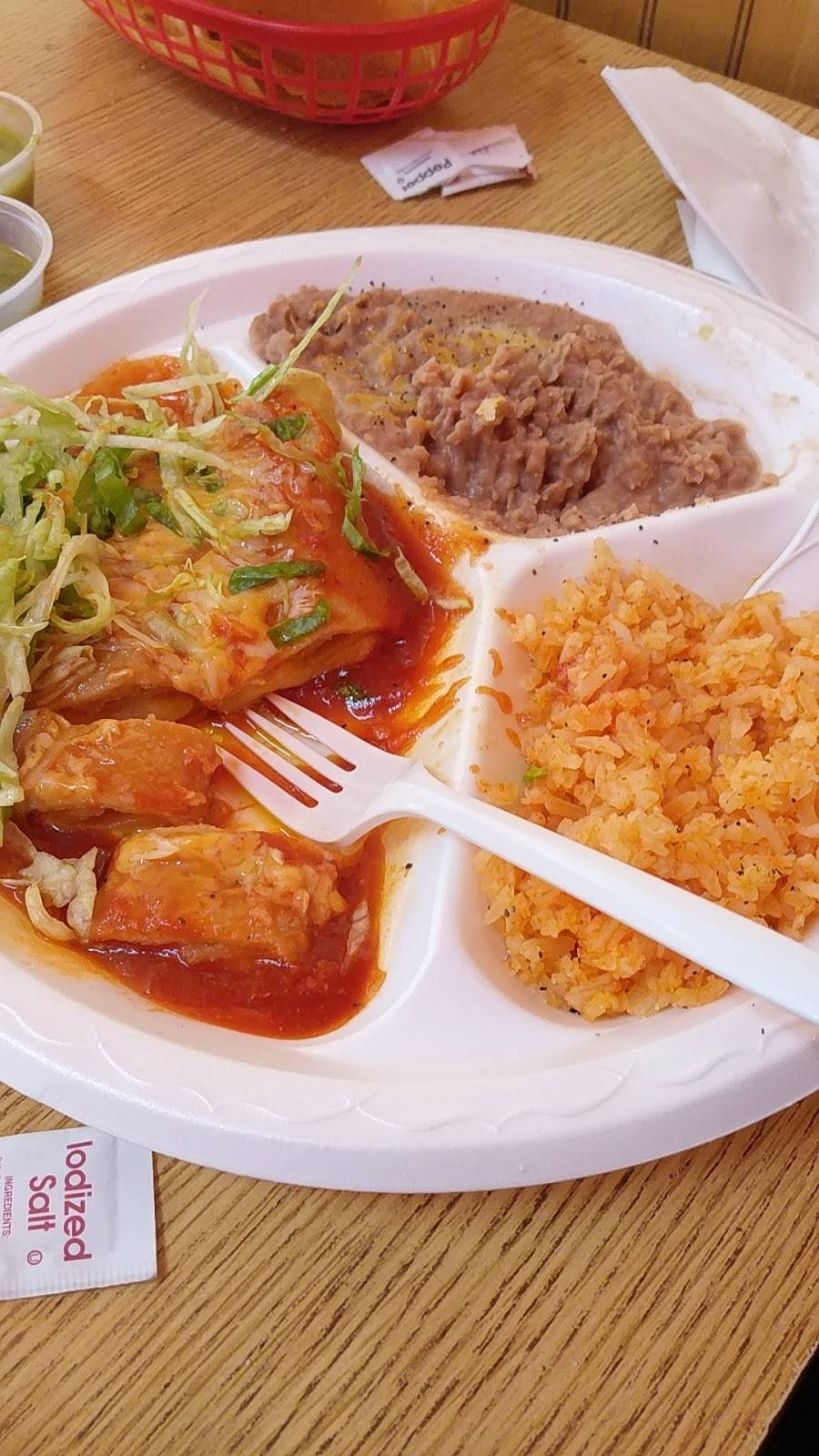 Zamora Albertos Mexican Food | restaurant | 13187 Main St C, Hesperia, CA 92345, USA | 7609481178 OR +1 760-948-1178