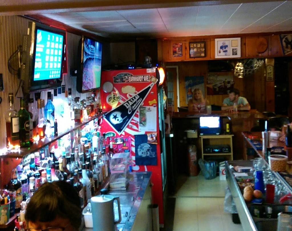 Yee Olde Hickory House | restaurant | 3543 Watkins Rd, Horseheads, NY 14845, USA | 6077392405 OR +1 607-739-2405