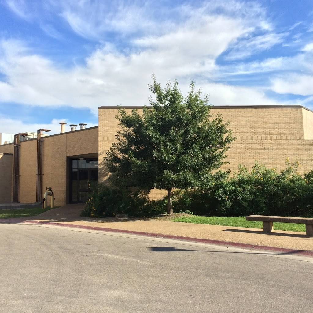 Chartwells at Texas State University | restaurant | 700 Moore St, San Marcos, TX 78666, USA | 5122459930 OR +1 512-245-9930