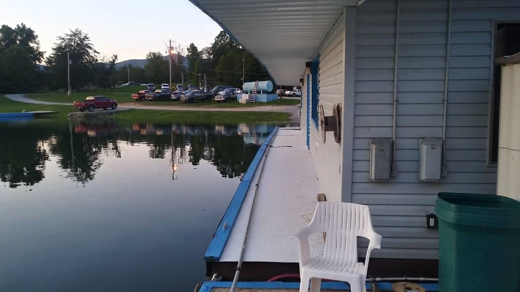 Powell Valley Resort | restaurant | 600 Powell Valley Marina Dr, LaFollette, TN 37766, USA | 4235625975 OR +1 423-562-5975