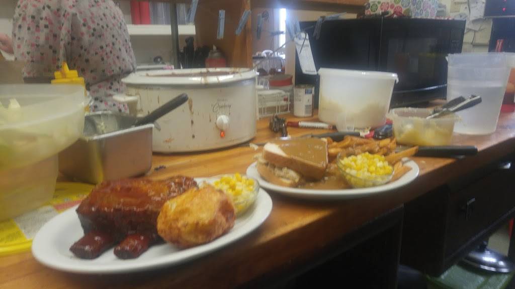 Little Turtles 2 | restaurant | 2350 York Rd, Deseronto, ON K0K 1X0, Canada | 6133964016 OR +1 613-396-4016