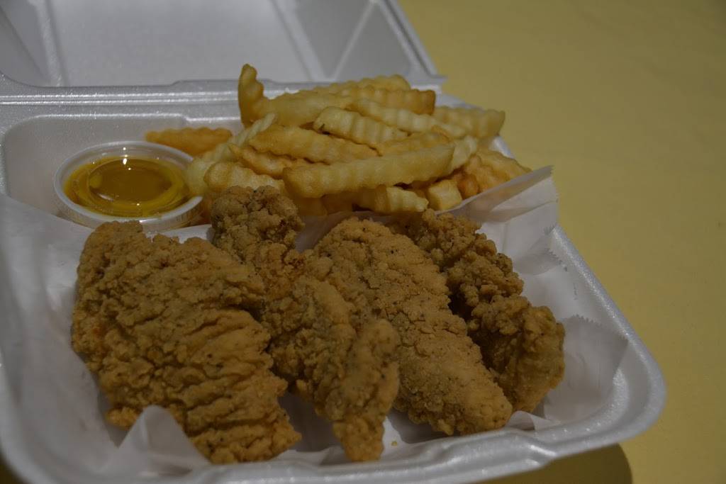 Wild Wing Station - Walzem | restaurant | 5502 Walzem Rd #103, San Antonio, TX 78218, USA | 2104373027 OR +1 210-437-3027