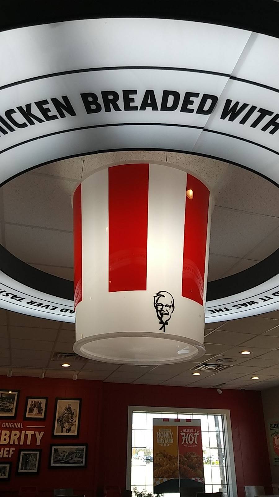 KFC | restaurant | 1133 N Loop Dr E340, Lacy Lakeview, TX 76705, USA | 2548679999 OR +1 254-867-9999