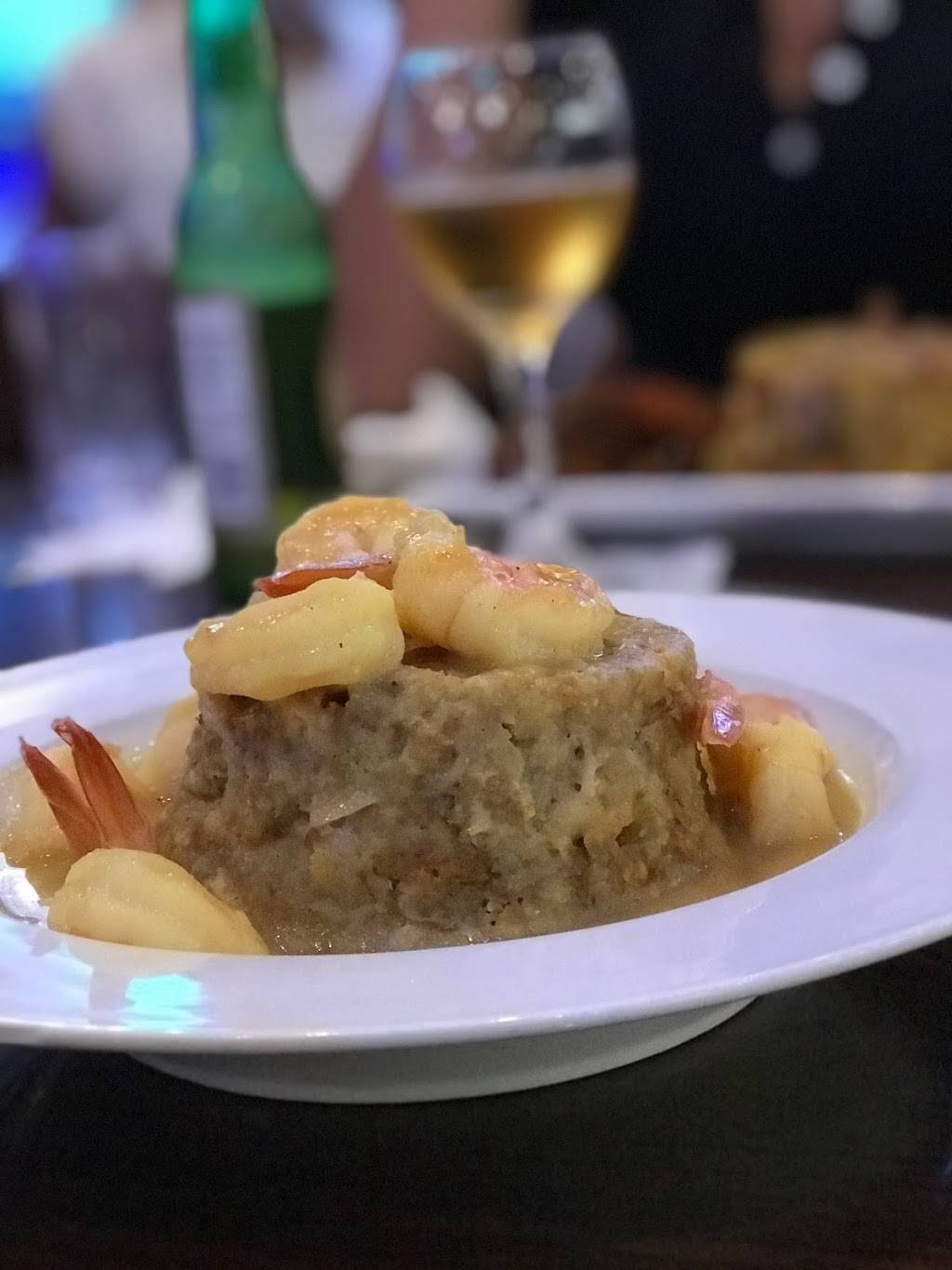 La Casa del Mofongo & Piano Bar | restaurant | 546 W 207th St, New York, NY 10034, USA | 2125448888 OR +1 212-544-8888