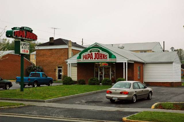 Papa Johns Pizza | restaurant | 203 W Lincoln Hwy, DeKalb, IL 60115, USA | 8157877272 OR +1 815-787-7272