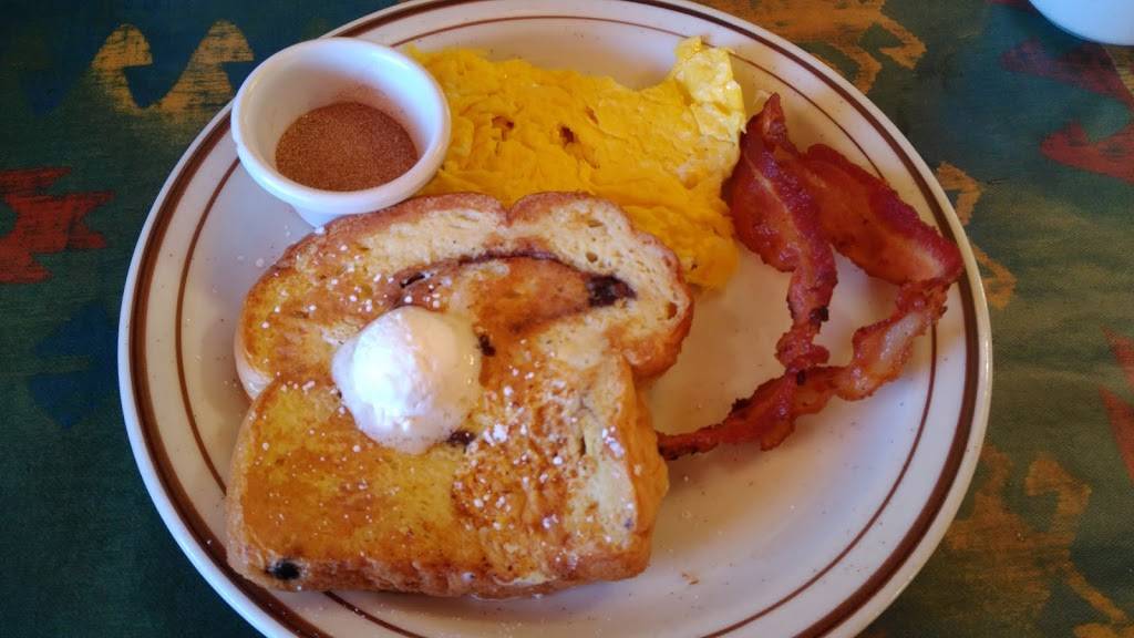 Richards Ranch House | restaurant | 400 W North St, Kendallville, IN 46755, USA | 2603474069 OR +1 260-347-4069