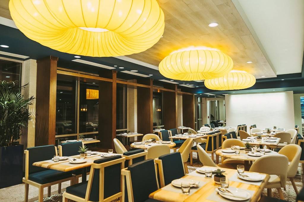 Mahis | restaurant | 615 Atlantic Ave, Virginia Beach, VA 23451, USA | 7574378030 OR +1 757-437-8030