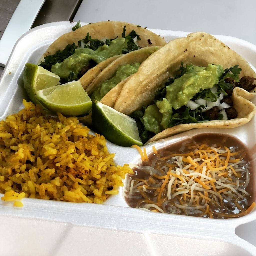 La cocinita de Flor | restaurant | 3007 Logan Ave, San Diego, CA 92113, USA | 6194149217 OR +1 619-414-9217