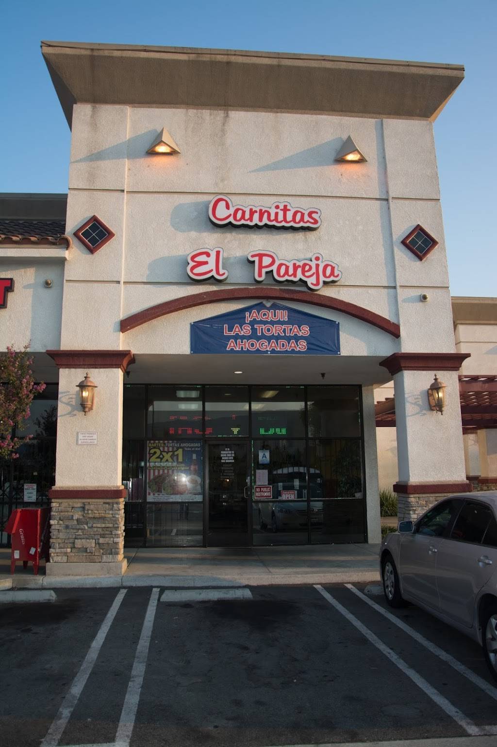 Carnitas El Pareja | restaurant | 8205 8211 Redwood Ave, Fontana, CA 92335, USA | 9094796786 OR +1 909-479-6786
