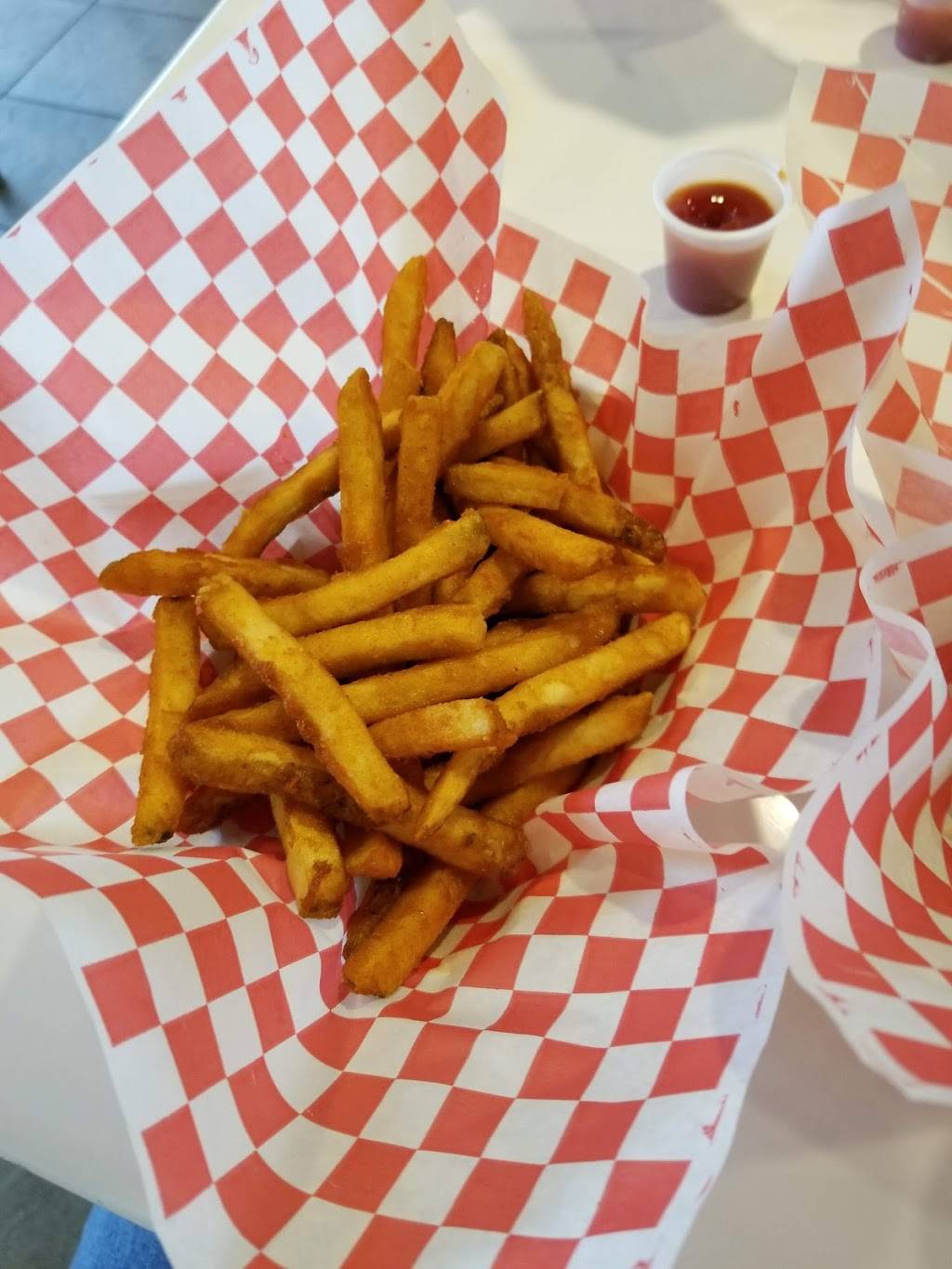 25 Burgers Flemington | restaurant | 313 US-202, Flemington, NJ 08822, USA | 9082371033 OR +1 908-237-1033