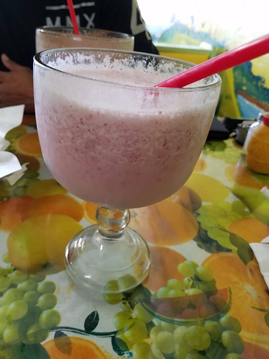 Arco Iris Juice Bar & Restaurant | restaurant | 610 S Oxnard Blvd, Oxnard, CA 93030, USA | 8054879967 OR +1 805-487-9967