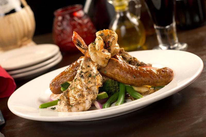 Zias | restaurant | 20 Main St, Toledo, OH 43605, USA | 8884563463 OR +1 888-456-3463