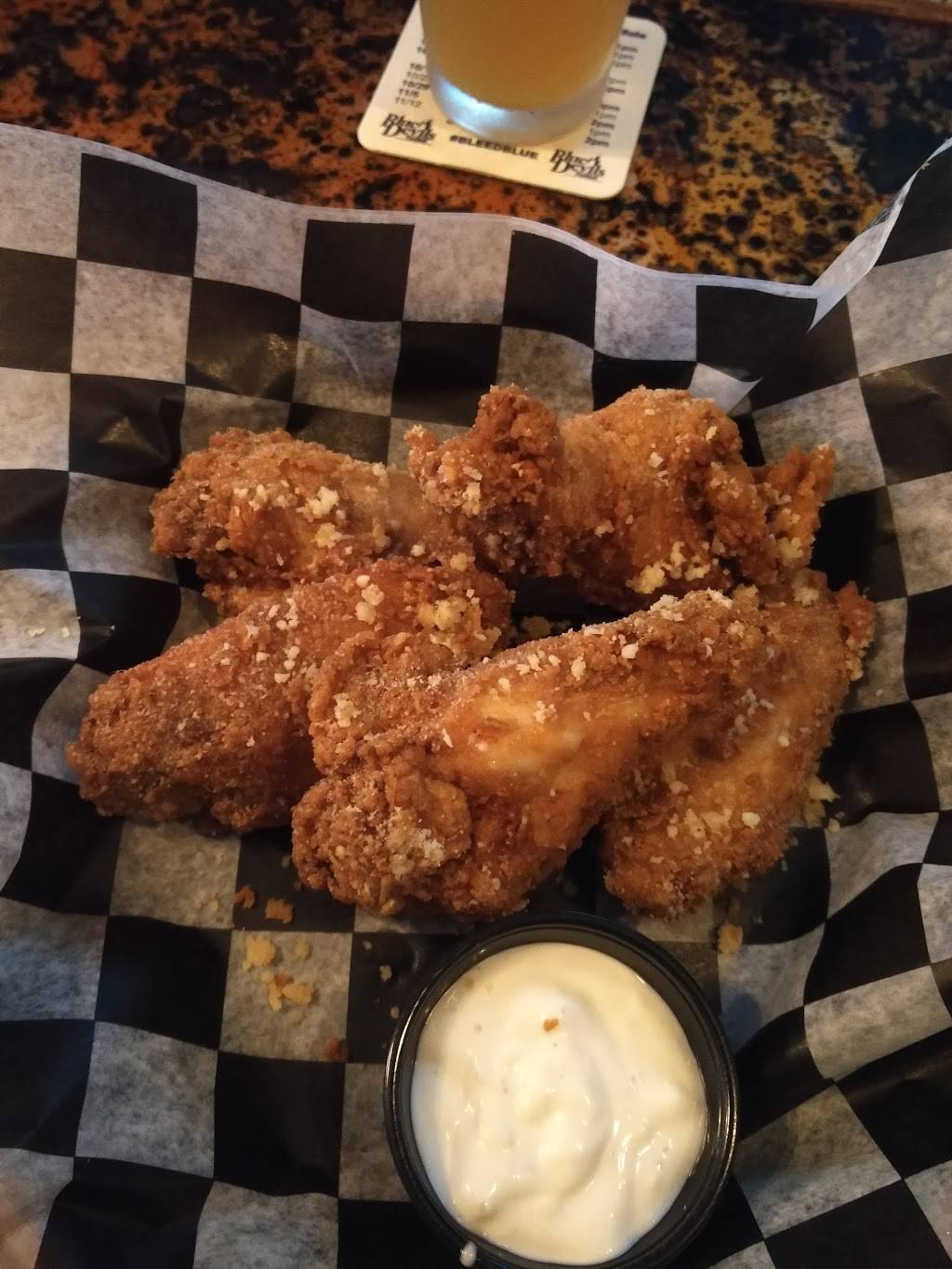 Silver Dollar Bar And Restaurant | restaurant | 315 Main St E, Menomonie, WI 54751, USA | 7153094440 OR +1 715-309-4440