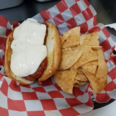 Christys Pub Grub | restaurant | 69 S Main St, Crossville, TN 38555, USA | 9313370531 OR +1 931-337-0531