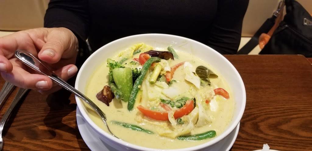 Krung Tep Thai Bistro | restaurant | 23 S Middle Neck Rd, Great Neck, NY 11021, USA | 5164989889 OR +1 516-498-9889