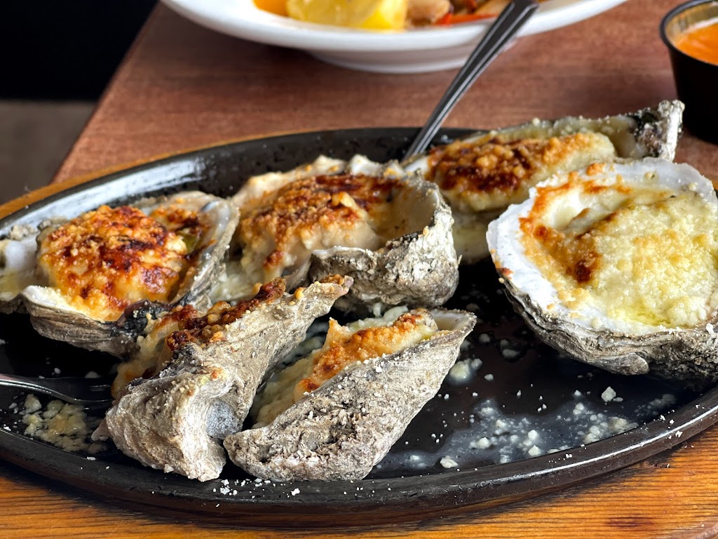 Shuck N Dive | restaurant | 650 N Federal Hwy, Fort Lauderdale, FL 33304, USA | 9544620088 OR +1 954-462-0088