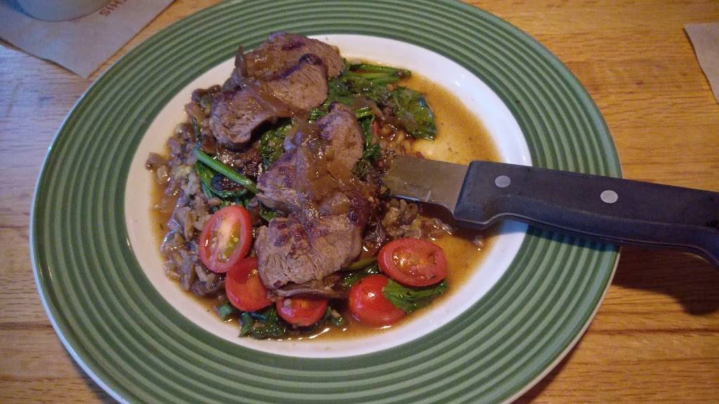 Applebees Grill + Bar | restaurant | 900 S Washington St, North Attleborough, MA 02760, USA | 5086434660 OR +1 508-643-4660