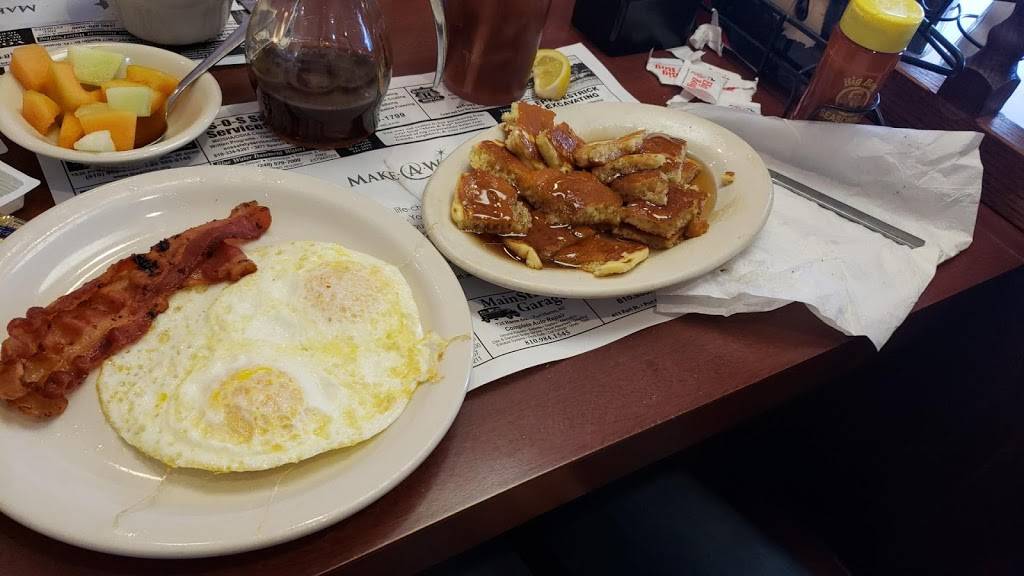 Big Boy | restaurant | 3961 24th Ave, Fort Gratiot Twp, MI 48059, USA | 8109859691 OR +1 810-985-9691