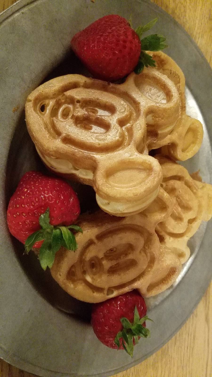 Trails End Restaurant | restaurant | 4510 N Fort Wilderness Trail, Lake Buena Vista, FL 32830, USA | 4079393463 OR +1 407-939-3463