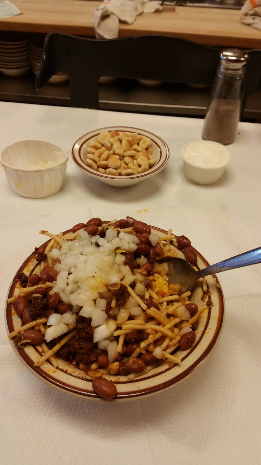 Real Chili | restaurant | 1625 W Wells St, Milwaukee, WI 53233, USA | 4143426955 OR +1 414-342-6955