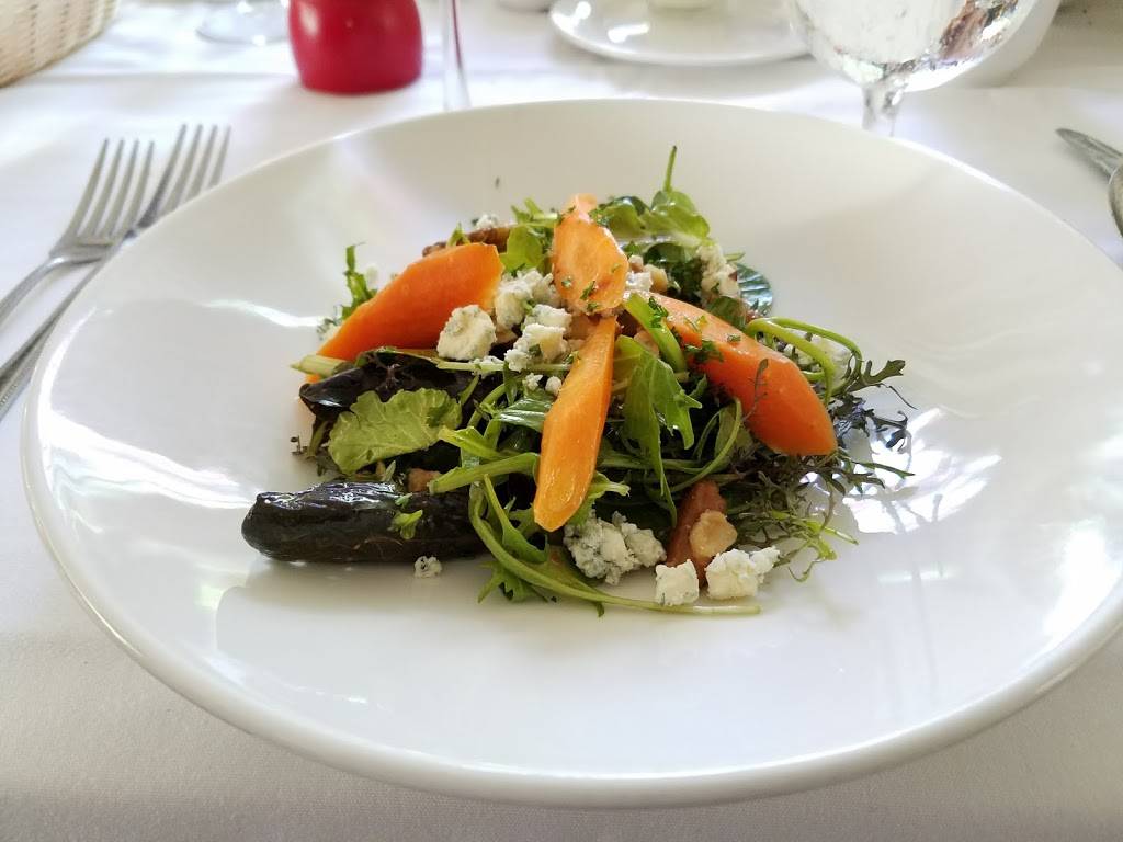 La Becasse Restaurant | restaurant | 9001 S Dunns Farm Rd, Maple City, MI 49664, USA | 2313343944 OR +1 231-334-3944