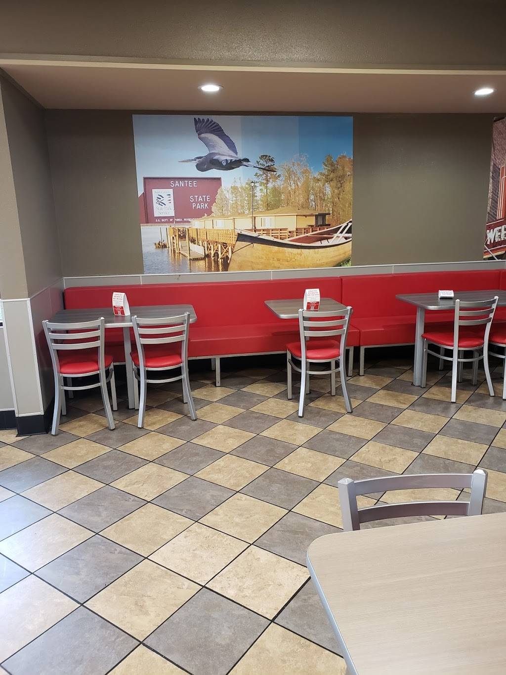 Hardees | restaurant | 6002 W Jim Bilton Blvd, St George, SC 29477, USA | 8435634156 OR +1 843-563-4156