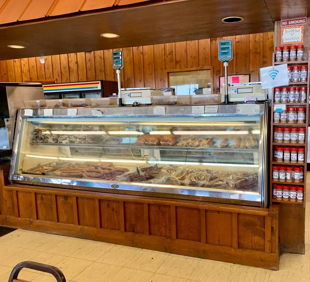 Mikeskas Bar-B-Q & Catering | restaurant | 22730 US-59, El Campo, TX 77437, USA | 8003882552 OR +1 800-388-2552